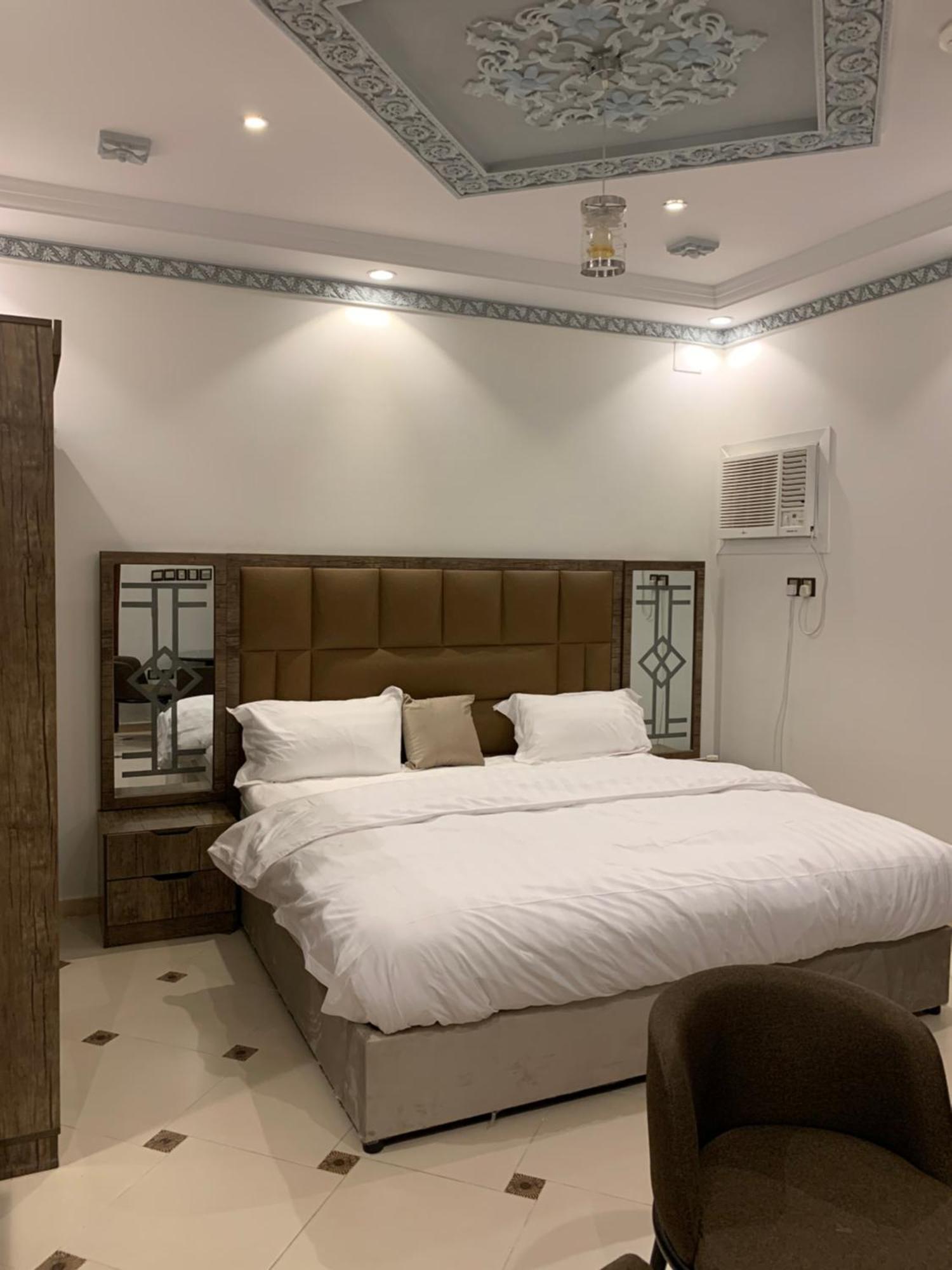 Friday Suites Al-'Ula Exterior foto