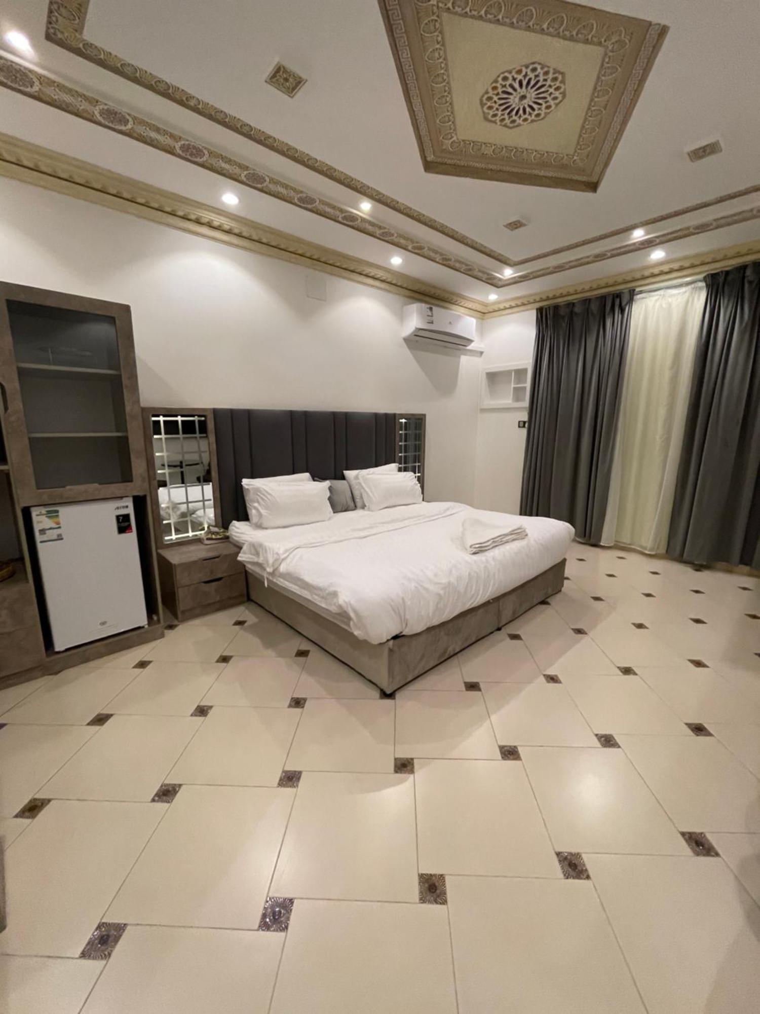 Friday Suites Al-'Ula Exterior foto