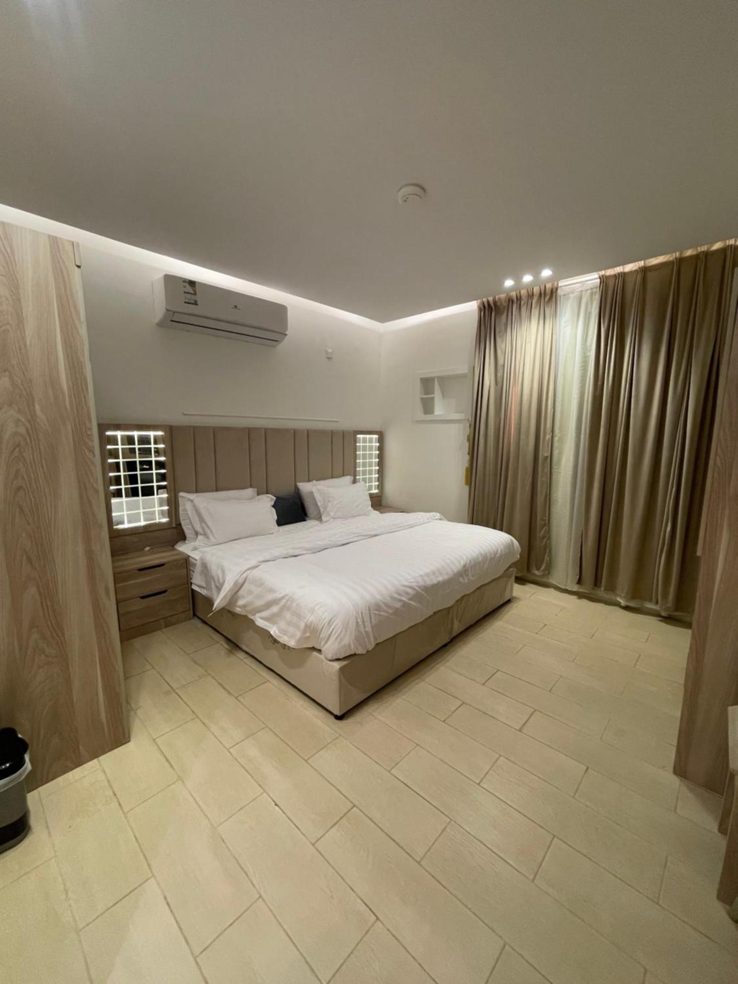 Friday Suites Al-'Ula Exterior foto